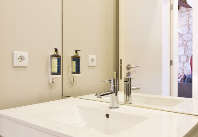 Apartamento en Oporto - SJN Amplio apartamento de 1 dormitorio para 3 personas Apartamento en Oporto - SJN Amplio apartamento de 1 dormitorio para 3 personas