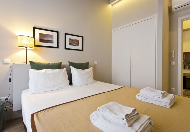 Apartamento en Oporto - SJN Amplio apartamento de 1 dormitorio para 3 personas Apartamento en Oporto - SJN Amplio apartamento de 1 dormitorio para 3 personas