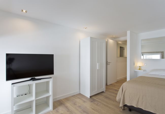 Appartement à Porto - Apartamento com 1 Quarto nos Clérigos com 1 Cama Dupla e 1 Individual Appartement à Porto - Apartamento com 1 Quarto nos Clérigos com 1 Cama Dupla e 1 Individual
