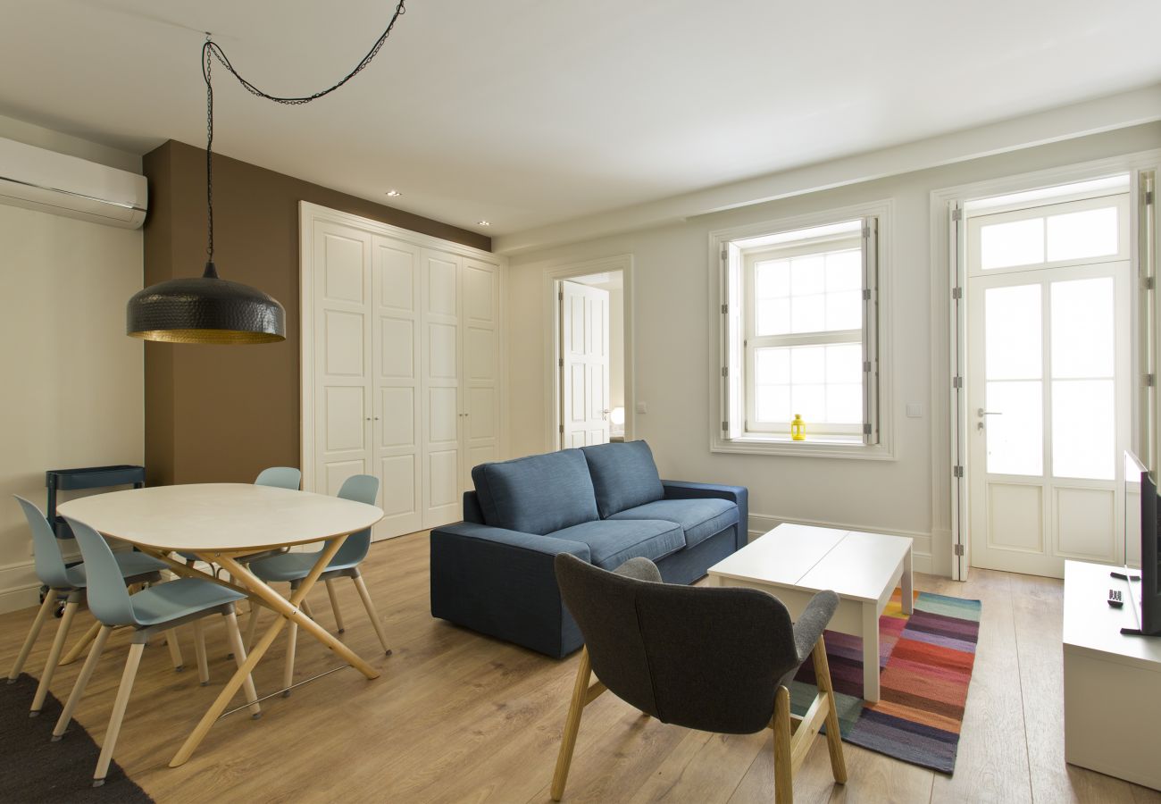 Appartement à Porto - Amplo Apartamento de 2 Quartos com Terraço
