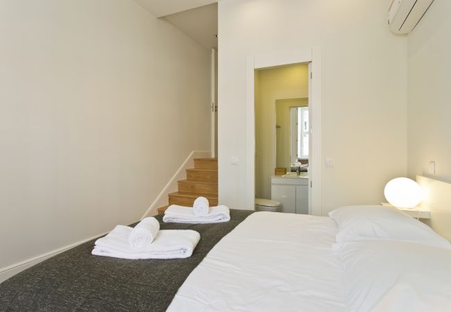 Appartement à Porto - Apartamento Espaçoso com 1 Suite 1 Quarto e 1 Zona de dormir na Sala Appartement à Porto - Apartamento Espaçoso com 1 Suite 1 Quarto e 1 Zona de dormir na Sala