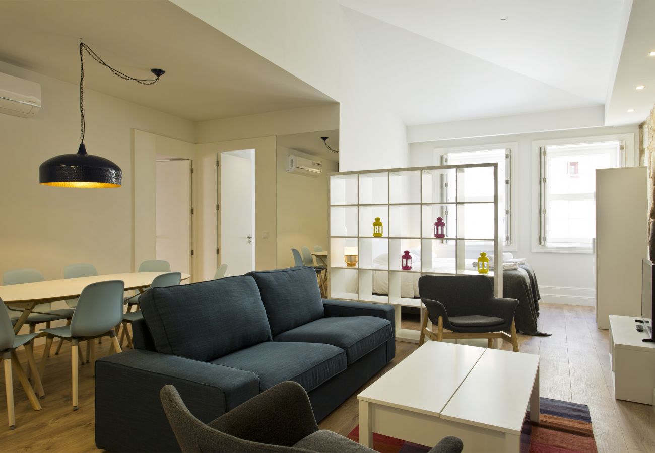 Appartement à Porto - Apartamento Espaçoso com 1 Suite 1 Quarto e 1 Zona de dormir na Sala