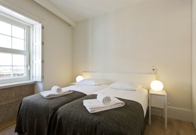 Appartement à Porto - Charmoso Apartamento com 1 Suíte 1 Quarto Twin e Sofá-Cama Duplo na Sala  Appartement à Porto - Charmoso Apartamento com 1 Suíte 1 Quarto Twin e Sofá-Cama Duplo na Sala