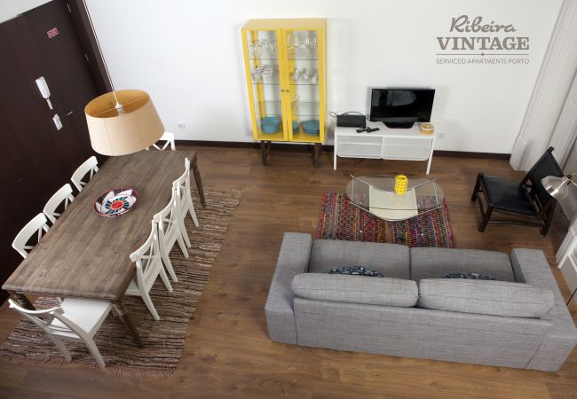 Appartement à Porto - Appartement Duplex (7 Adultes - 1 lit double/5 lits simples) Appartement à Porto - Appartement Duplex (7 Adultes - 1 lit double/5 lits simples)