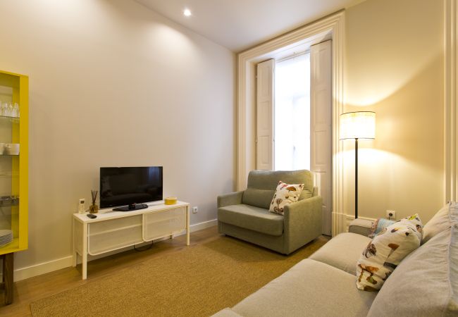 Appartement à Porto - Appartement Duplex (7 Adultes - 1 lit double/5 lits simples) Appartement à Porto - Appartement Duplex (7 Adultes - 1 lit double/5 lits simples)