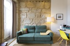 Apartamento em Porto - Apartamento com 1 Quarto e Sofá Cama nos Clérigos (3PAX)