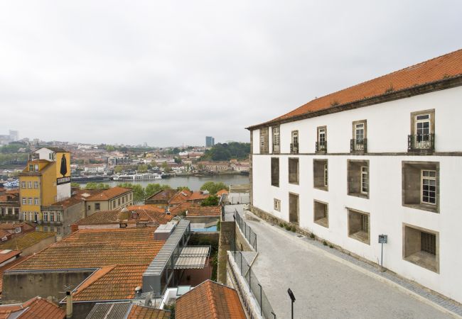 Studio in Porto - SJN Studio with Douro River View Studio in Porto - SJN Studio with Douro River View