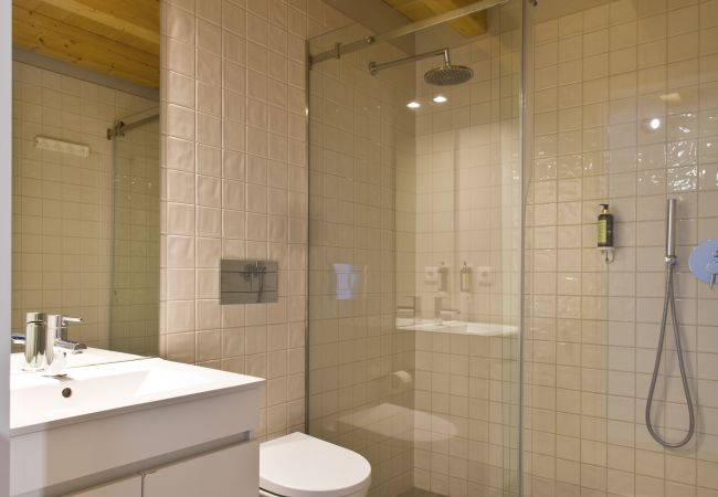 Apartment in Porto - SJN 2 Bedroom Apartment with Mezzanine and Balcony over the Douro Apartment in Porto - SJN 2 Bedroom Apartment with Mezzanine and Balcony over the Douro