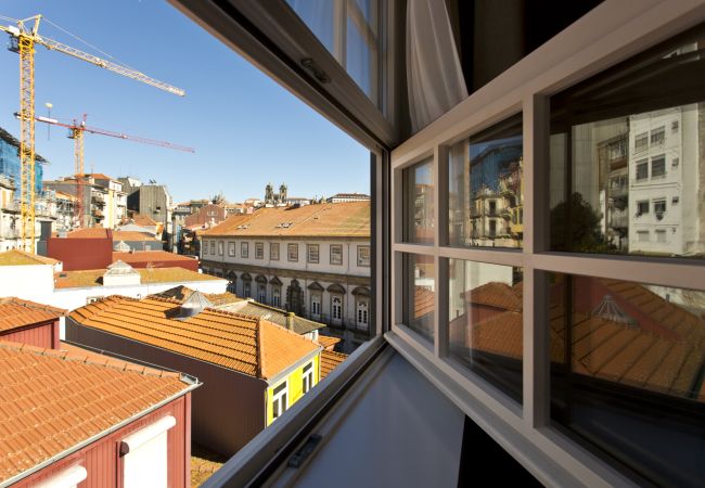 Apartment in Porto - SJN 2 Bedroom Apartment with Mezzanine and Balcony over the Douro Apartment in Porto - SJN 2 Bedroom Apartment with Mezzanine and Balcony over the Douro
