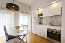 Apartment in Porto - São Bento - Apartment with City View
