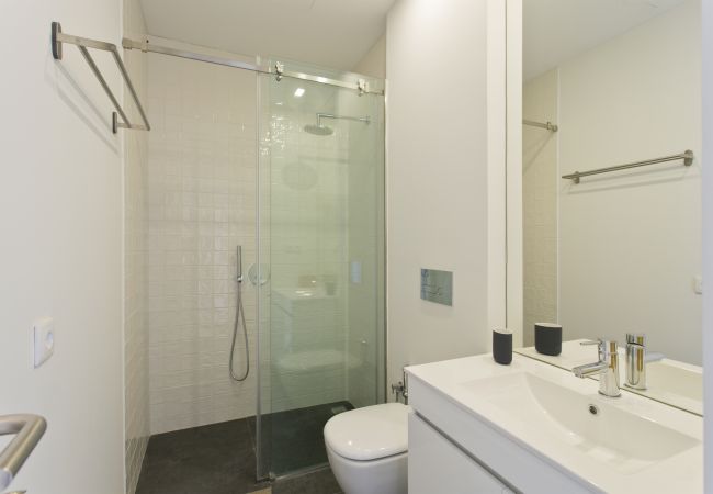 Studio in Porto - Estúdios Amplos e Confortáveis junto à Igreja dos Clérigos  Studio in Porto - Estúdios Amplos e Confortáveis junto à Igreja dos Clérigos