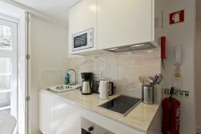 Apartment in Porto - Apartamento com 1 Quarto nos Clérigos com 1 Cama Dupla e 1 Individual