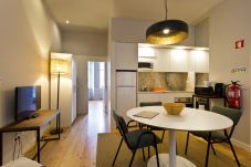 Apartment in Porto - São Bento One Bedroom Apartment for 3