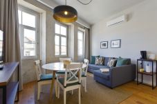 Apartment in Porto - São Bento - one bedroom apartment - double bed + sofa bed