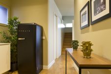 Apartment in Porto - 3 Bedroom Apartment (6 Adults)