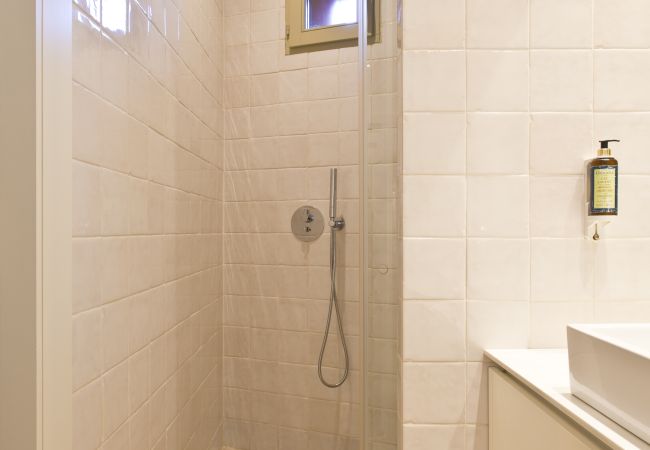 Apartment in Porto - 3 Bedroom Apartment (7 Adults) Apartment in Porto - 3 Bedroom Apartment (7 Adults)